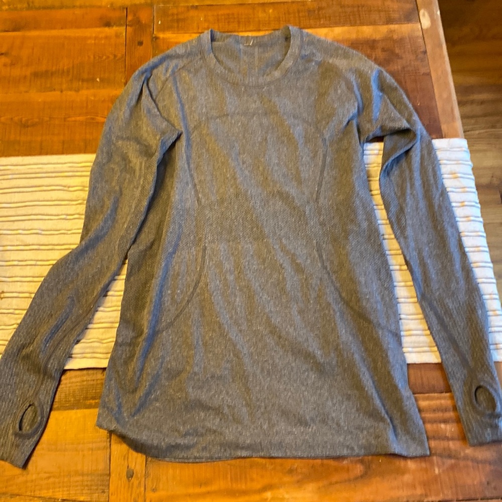 Lululemon swiftly long sleeve
